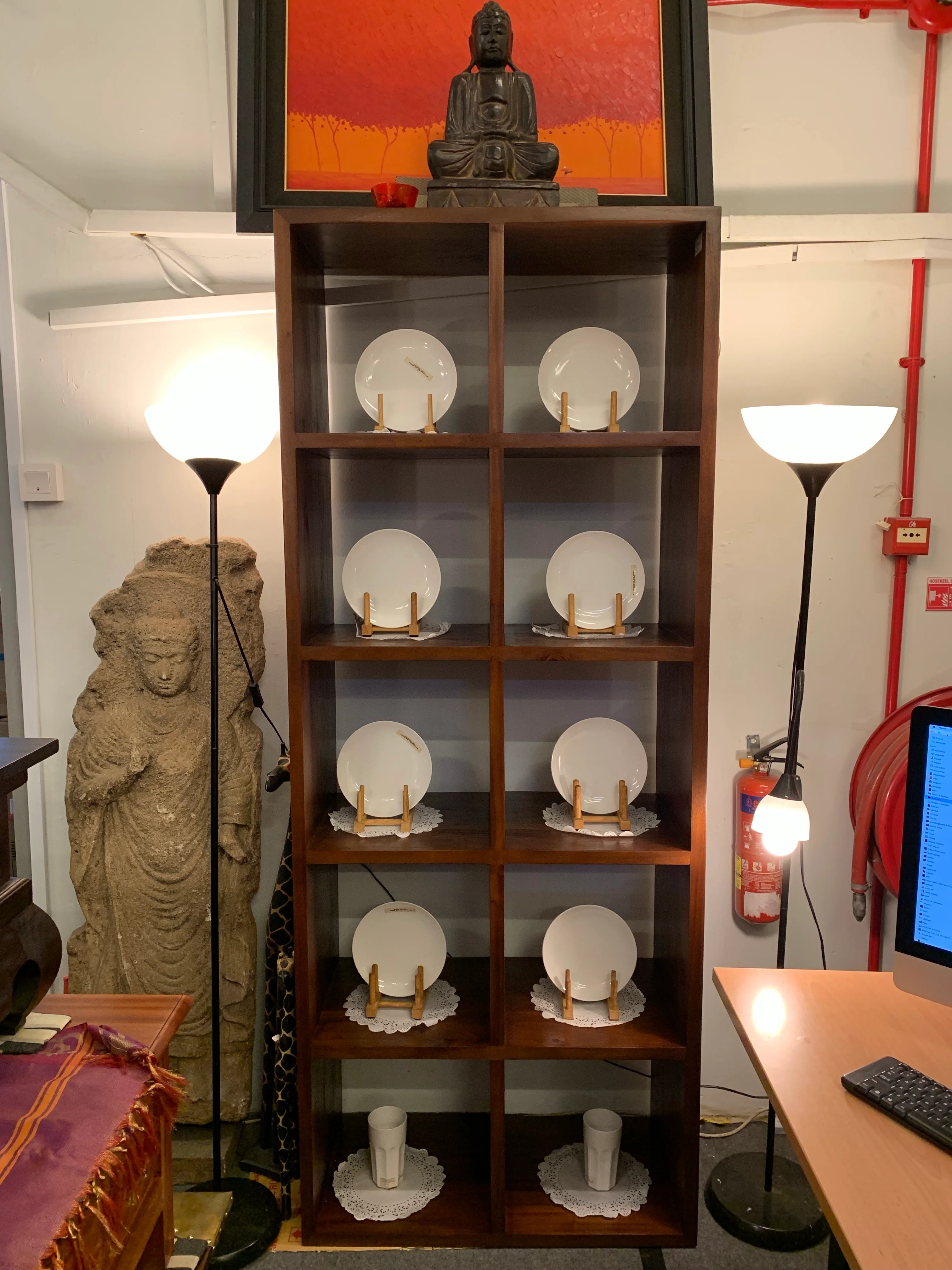 MP - 10 Cube Shelf Divider Display Bookcase Solid Wood TEK168 CU 0010 RPN ( Picture Illustration Colour for Reference Only ) ( Light Pecan Colour )