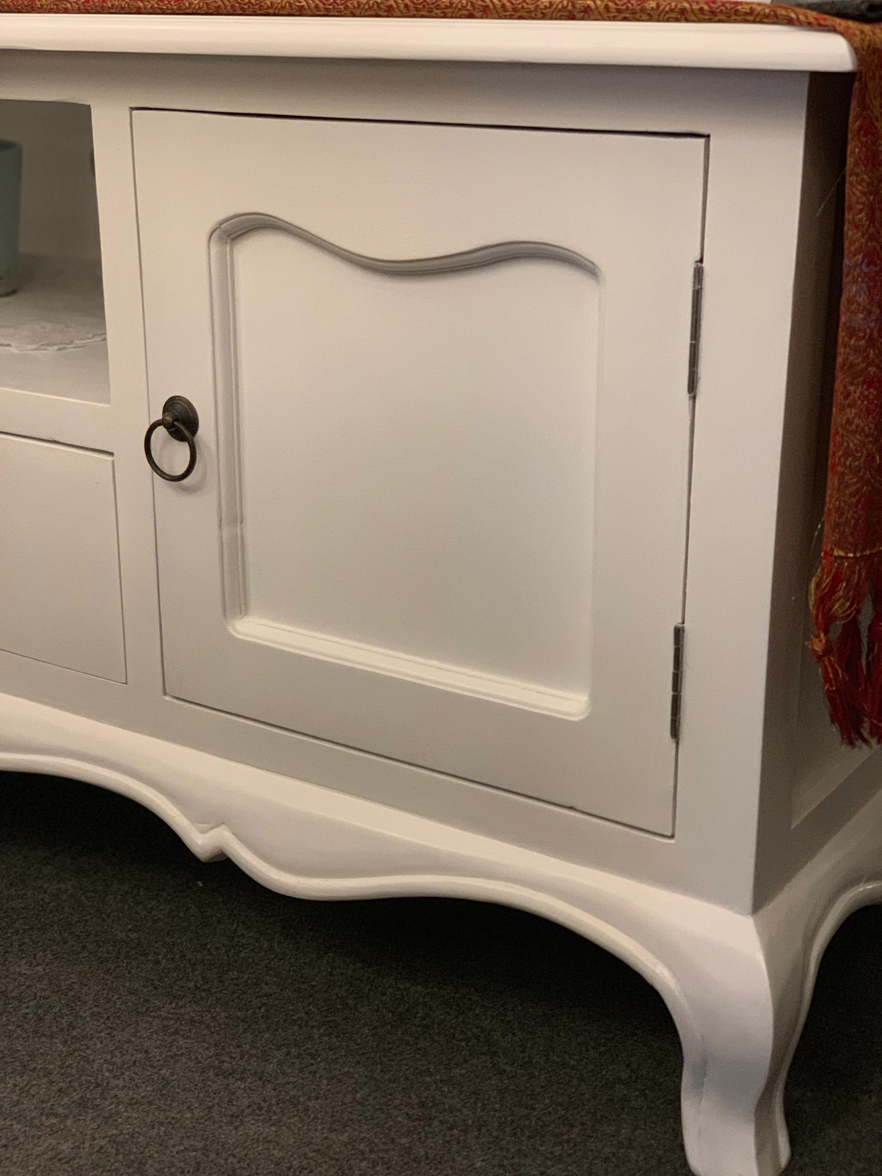 MP - French Provincial Solid Teak Wood Timber 2 Door 2 Drawer French TV Console Unit, 168cm, White Cabinet TEK168 EU 202 FP ( Picture for Reference Only ) - Image 5