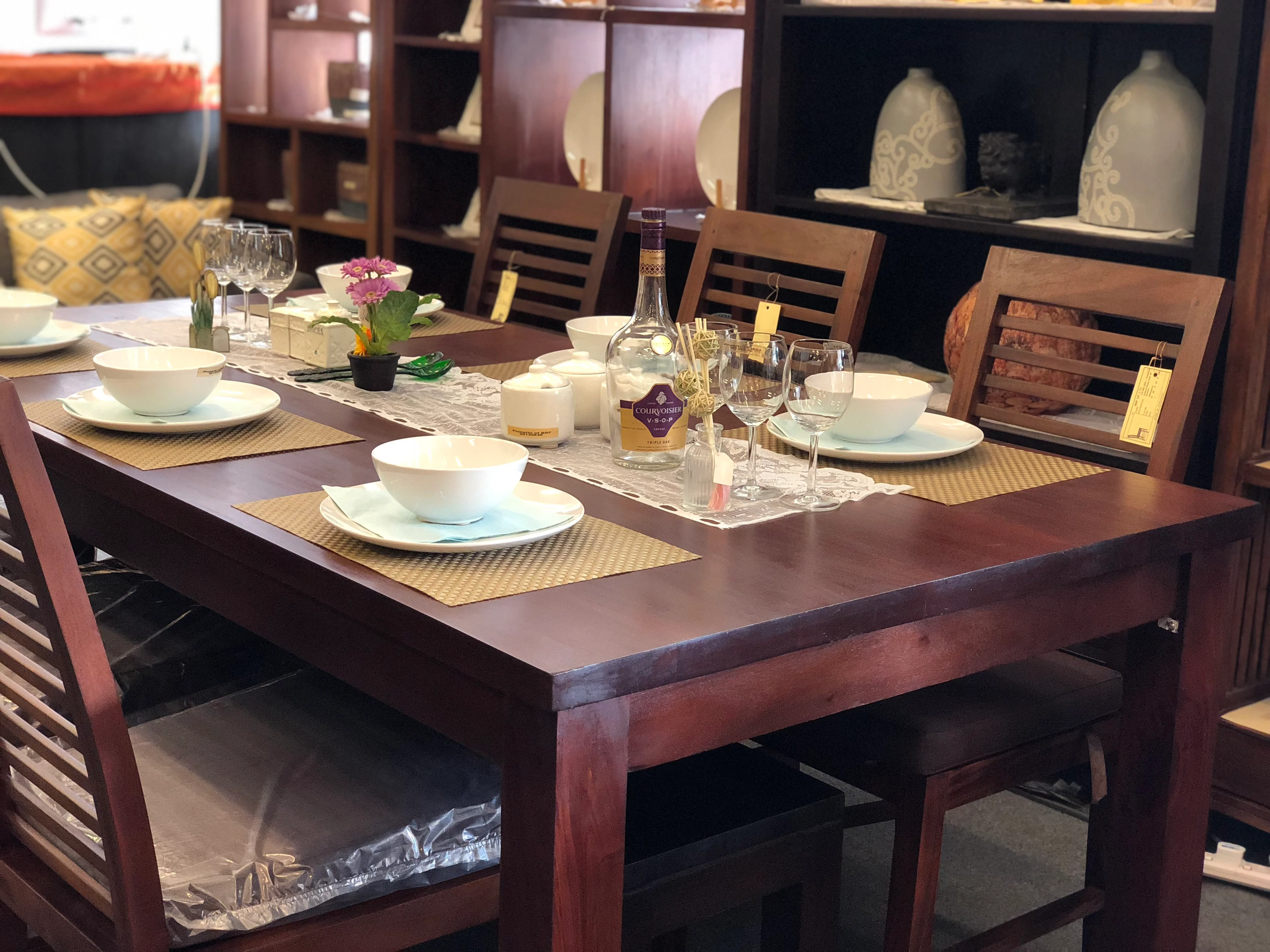 Amsterdam Dining Table with 4 Chairs Set 150 x 90 x 78 Full Solid TEK168 DT 150 90 TA , TEK168 CH 000 HSR , ( Picture for Reference Only ) ( Mahogany Color ) - Image 2