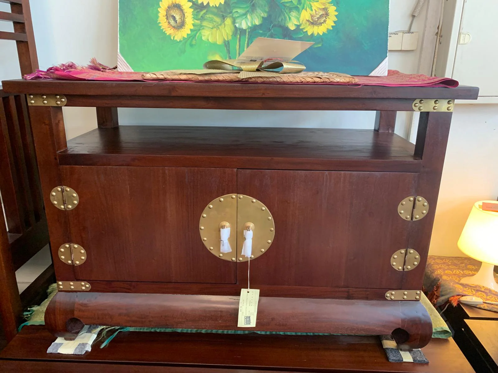 Chinese Oriental TV Console Stand 2 Door 1 Shelf TEK168 TV 200 CSN - Image 5