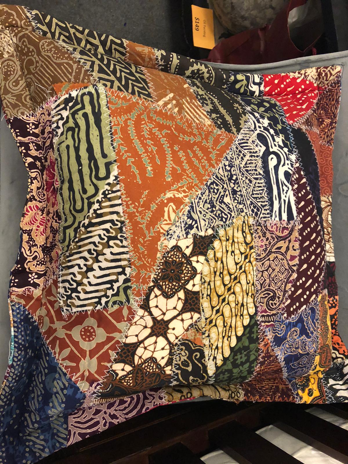 Handsew Cushion TEK168WD - Image 2