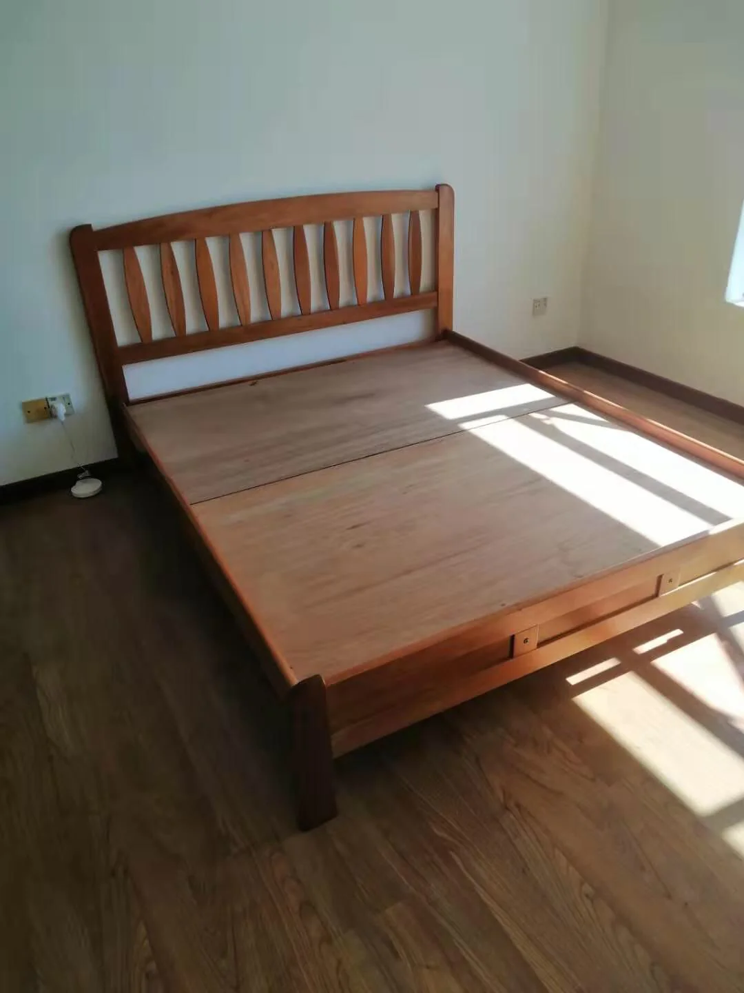 BLAKE Mahogany Solid Wood Frame Bed Queen Size